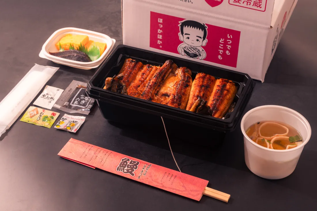 紐を引くだけで温まるJET CHEF